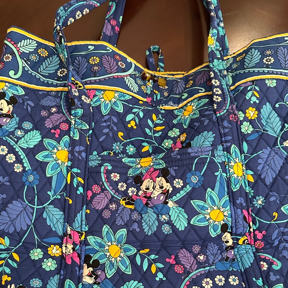 Vera Bradley Disney Dreaming Quilted Tote Navy Blue